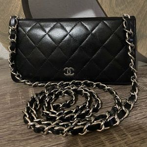 ⛓🖤 Chanel Quilted Wallet Chain Matelasse Crossbody Black Style